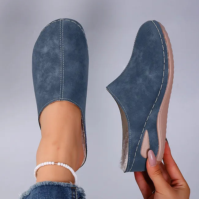 Women's Comfort Winter Shoes – Warm Plush Interior with Non-Slip Supportive Sole
